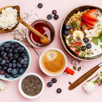 healthy-breakfast-set-with-coffee-and-granola-resize-1-pttoe6yhijhy4axg3r04xt59gdbj4vnse01et5krho